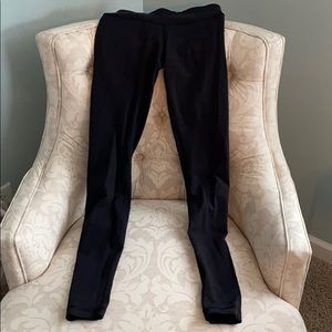 Lululemon black leggings size 6